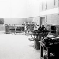 Interno dello stabilimento. Reparto con linea di tiro, prove piccoli calibri (2)
